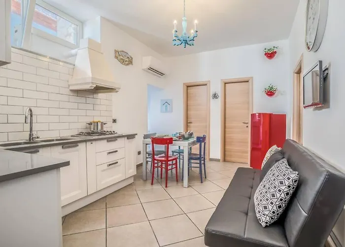 Sorrentovibes - Two Bedrooms In Center With Terrace Daire Sorrento